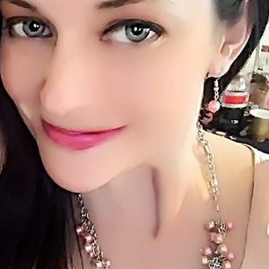 Meet your Posher, Shannon